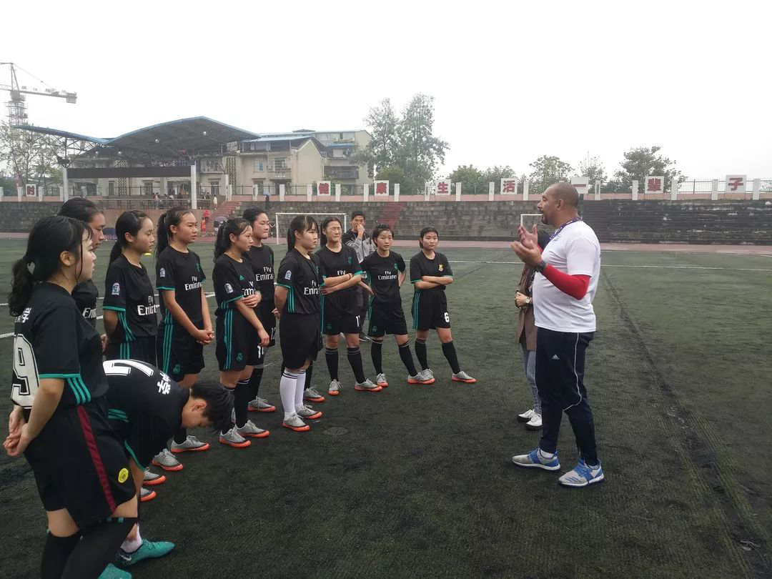 启德南美引进国际赛事推动中国青少年足球产业