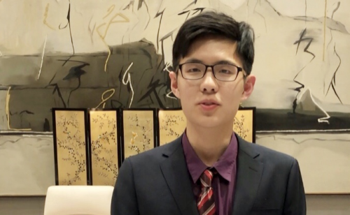 21世纪杯全国英语演讲比赛设轻课国际视野