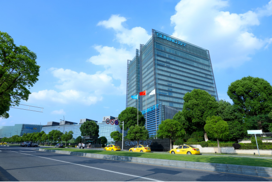 2020年8月苏宁财富排名9_财富头条连锁巨头张近东:苏宁没被时代抛弃,是因