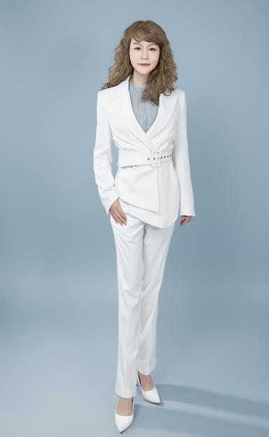 青年企业家肖萍的成长历程_财经_中国青年网