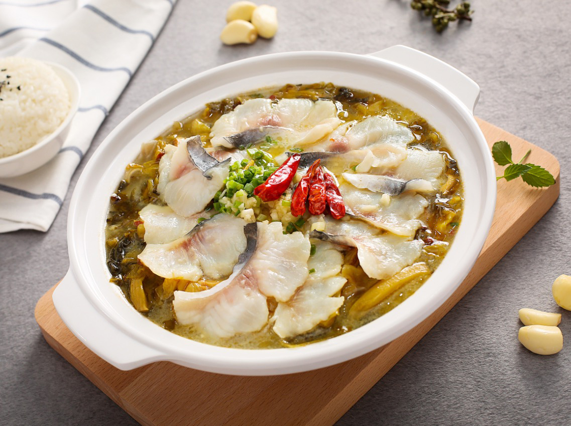 横扫窄门年度品牌榜单多项奖项鱼你在一起加盟实力强势领跑！