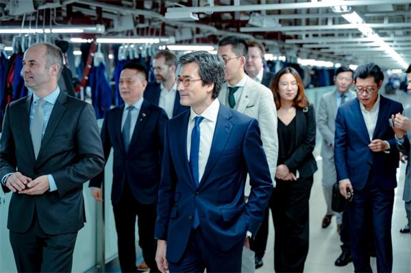 Swarovski Professional团队来访酷特云蓝,双方